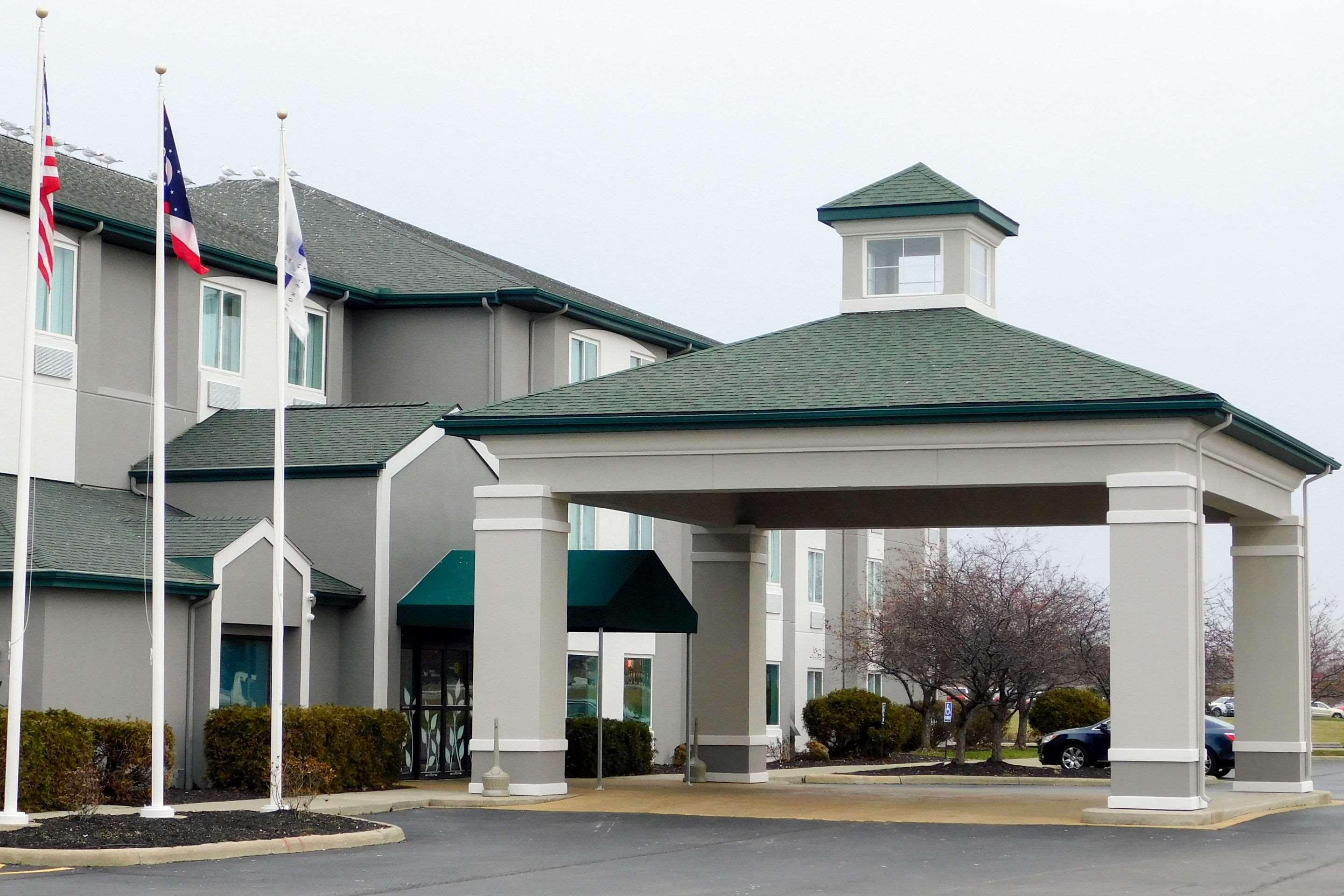 Sleep Inn & Suites Oregon Exterior photo